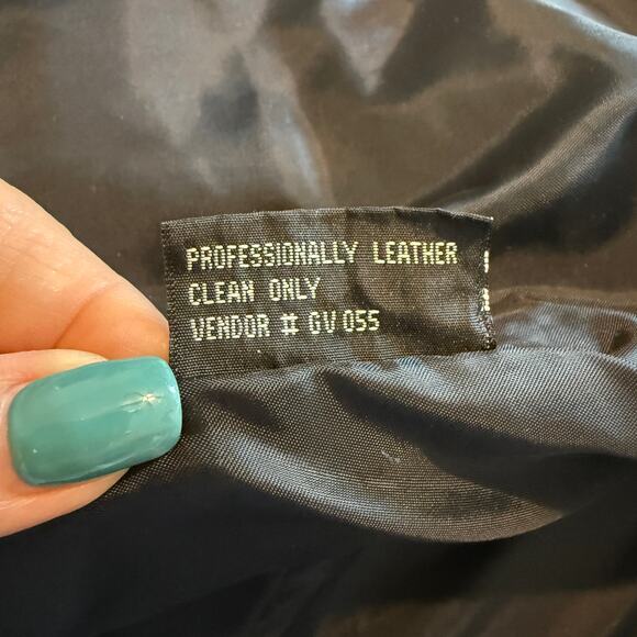 Women's Winlit Long Black 100% Leather Button Front Coat Size Medium - Picture 5 of 9